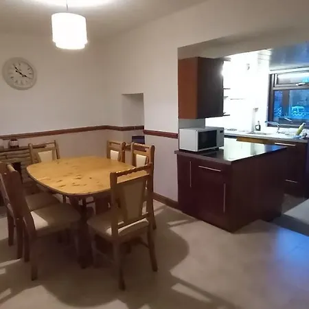 Holiday home Cumbrian Cottage, Sleeps 6, In Convenient Location *